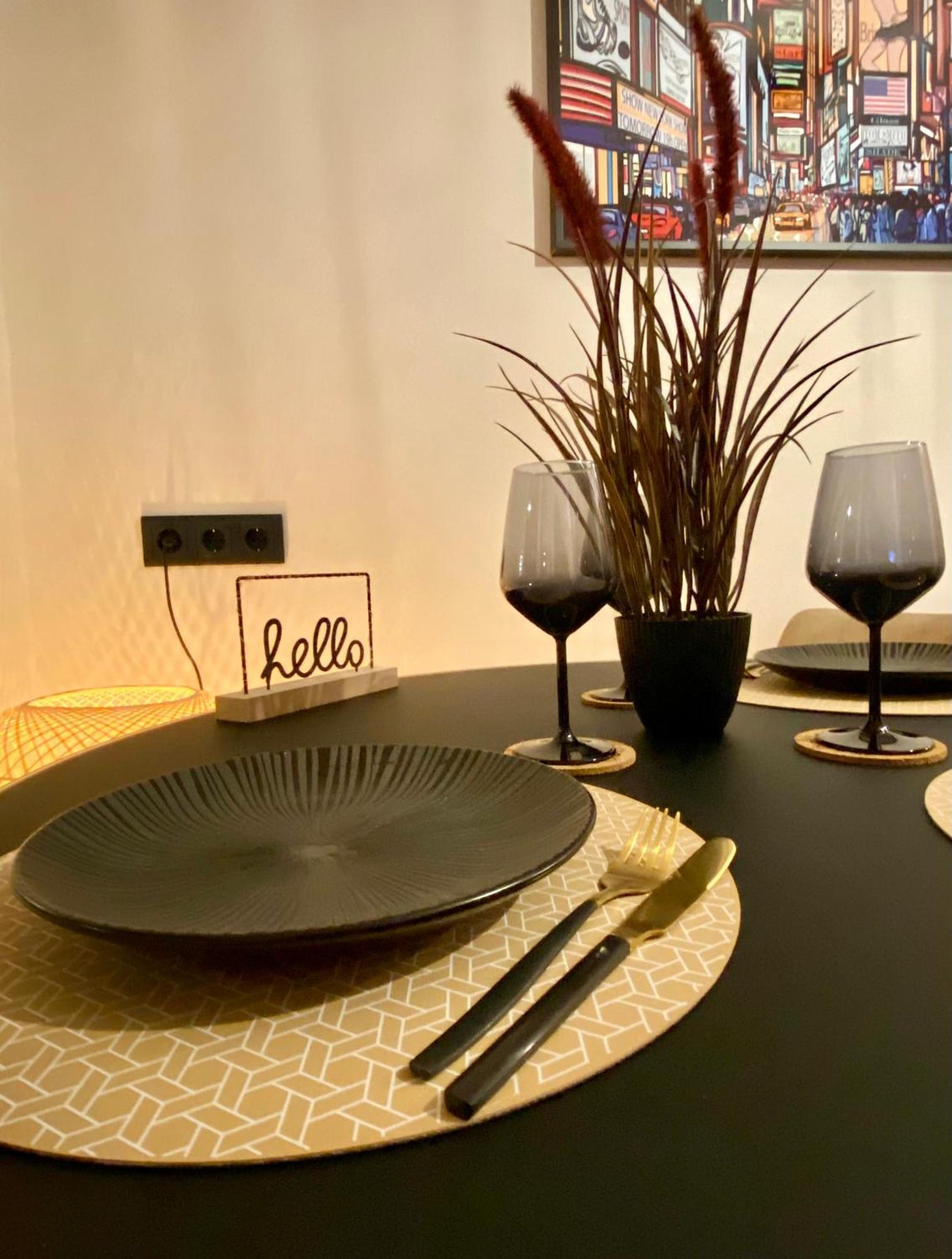 Appartamento Bamo Studio - City Living Arkaden Klagenfurt am Woerthersee Esterno foto